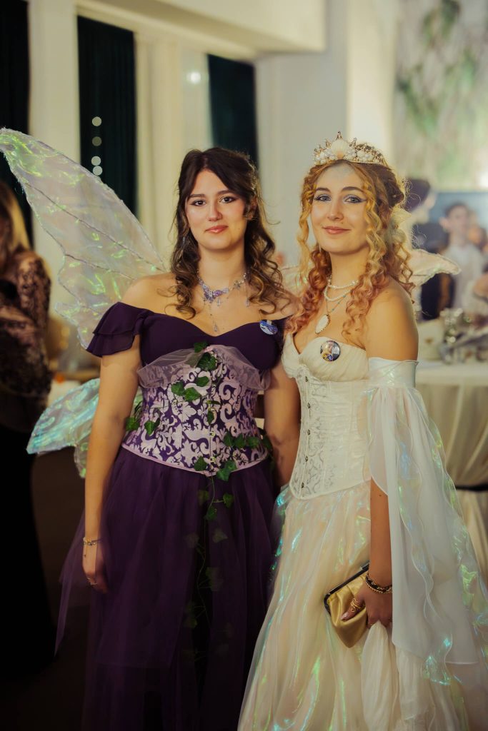 friends-fantasy-ball